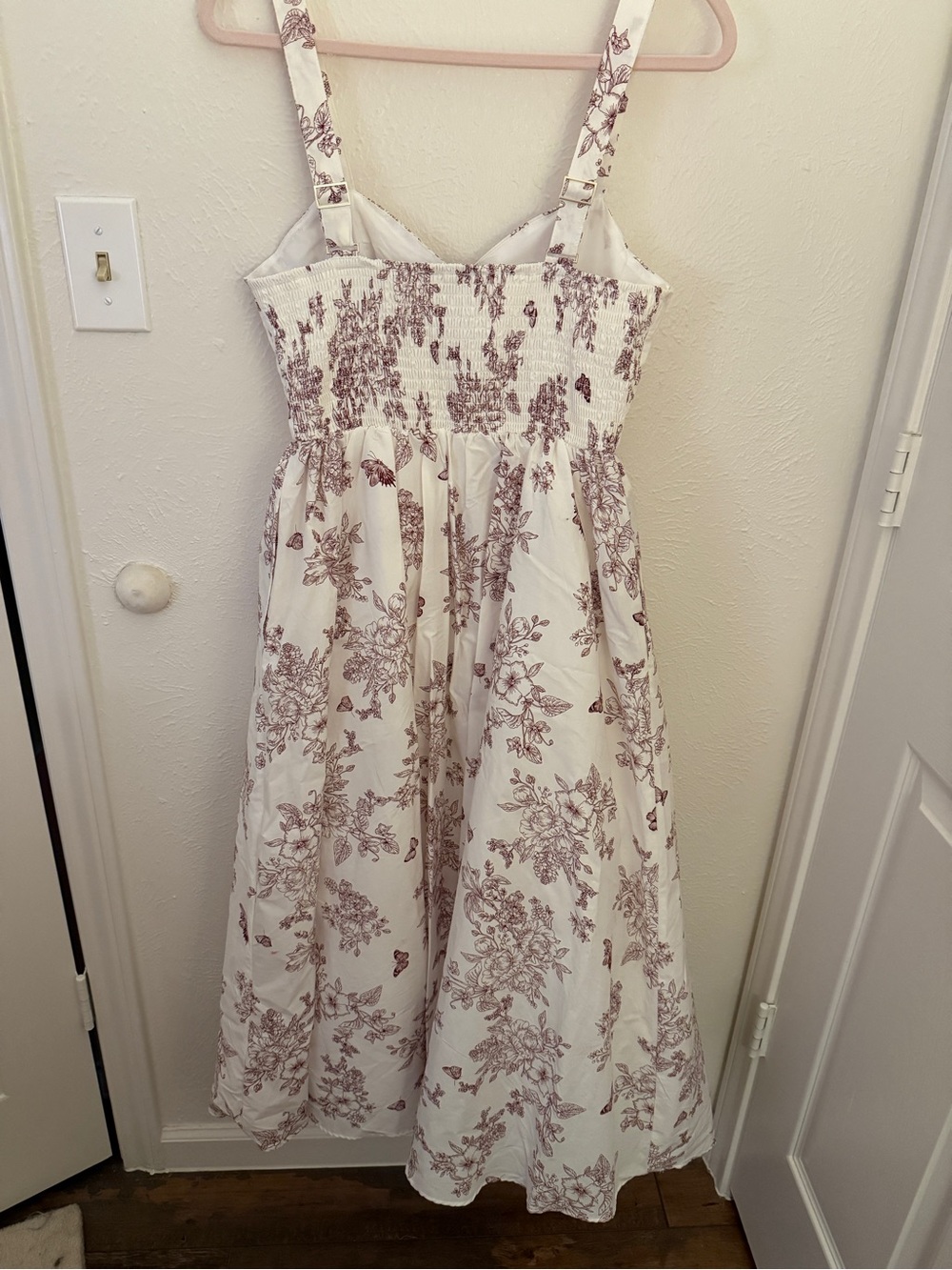 White and Burgundy Toile/Cottagecore Floral Print Midi Dress - Picture 5 of 7